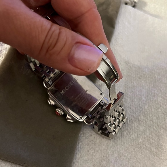 MICHELE Womens Deco wristwatch. 2kts Diamonds - Picture 3 of 10